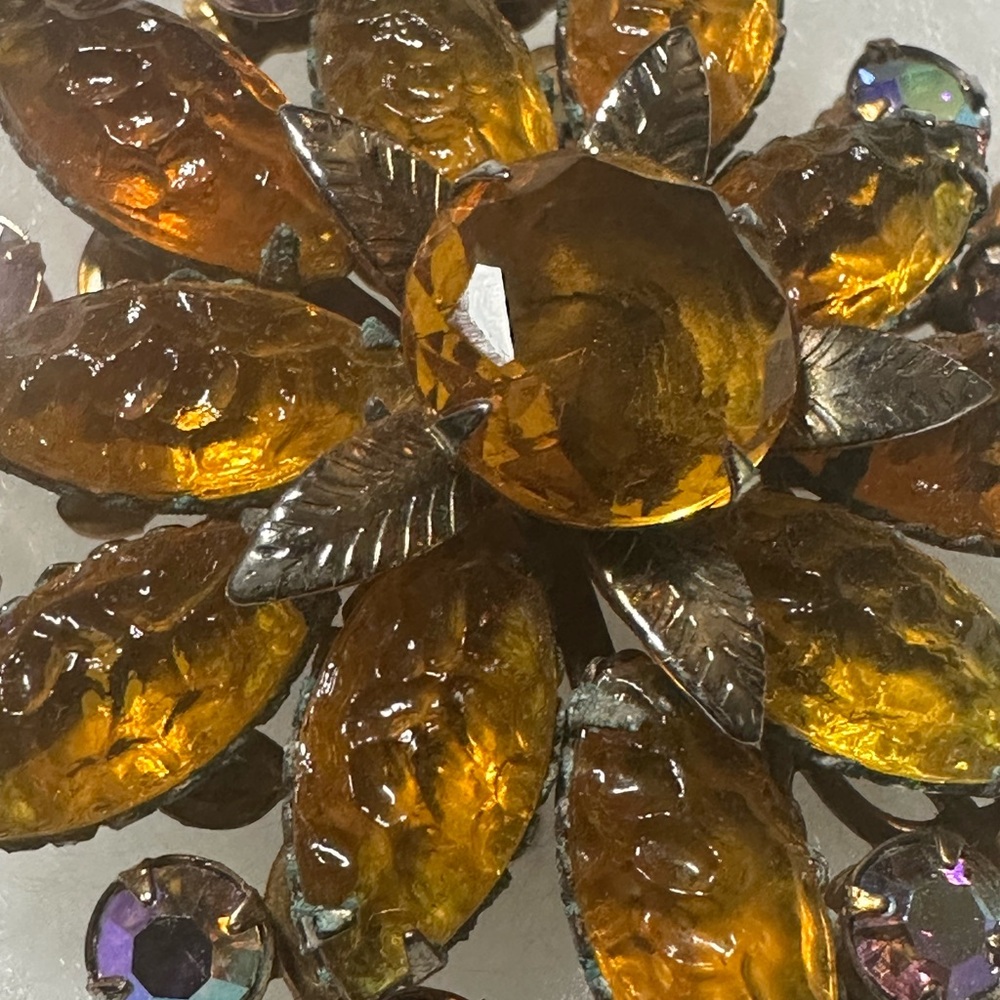 Vintage Amber Crystal Floral Brooch 1950s - Picture 6 of 16